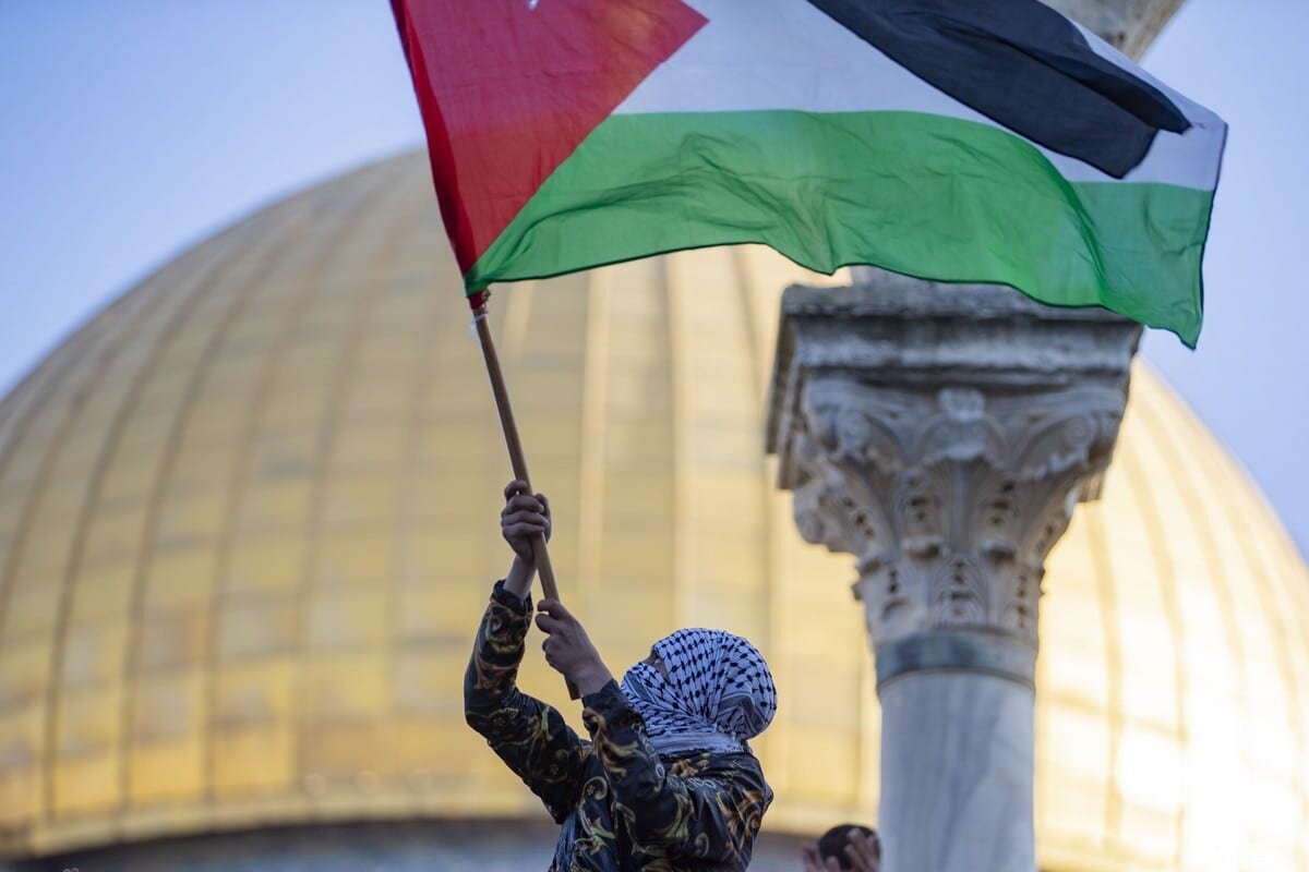مسائل حقوقی تشکیل کشور مستقل فلسطینی/ آیا بایدن می‌تواند سفارت فلسطین را در امریکا افتتاح کند؟