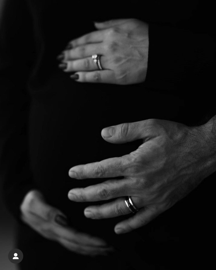 عکس‌های جدید همسر بهرام رادان از ایام بارداریش