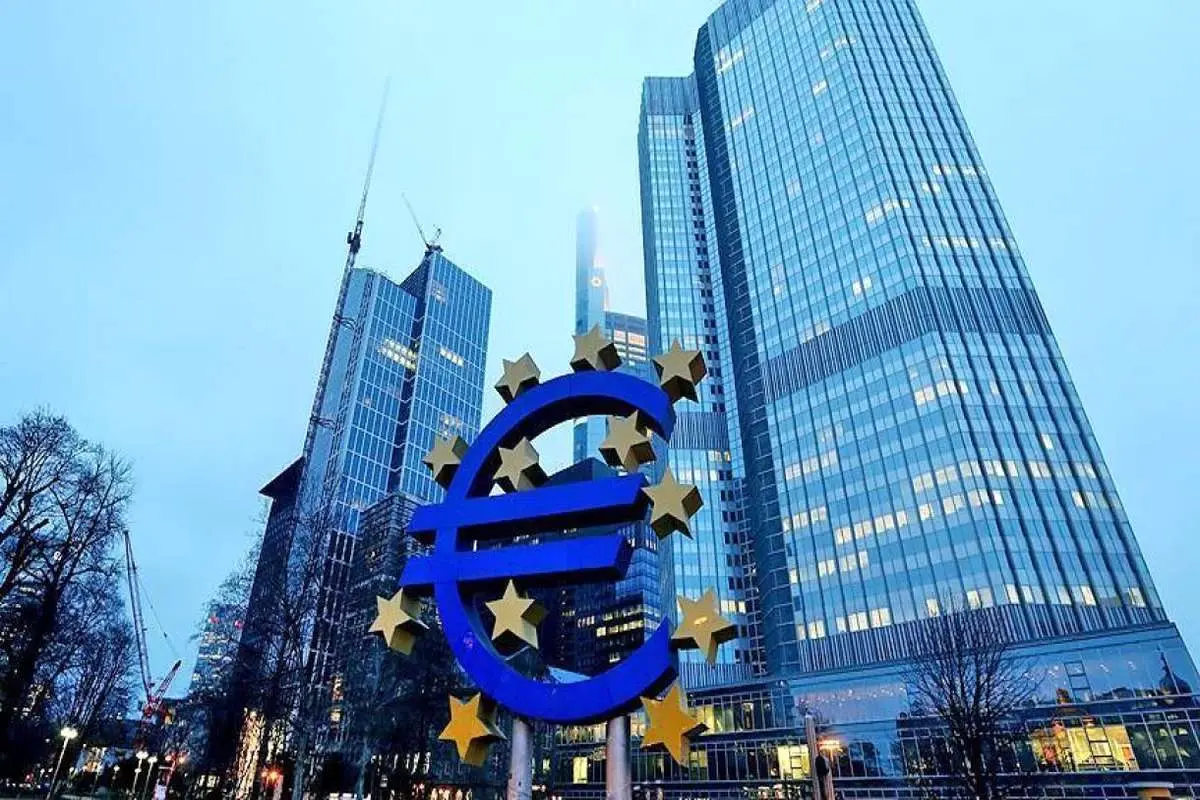 تورم از منطقه یورو خارج می‌شود؟