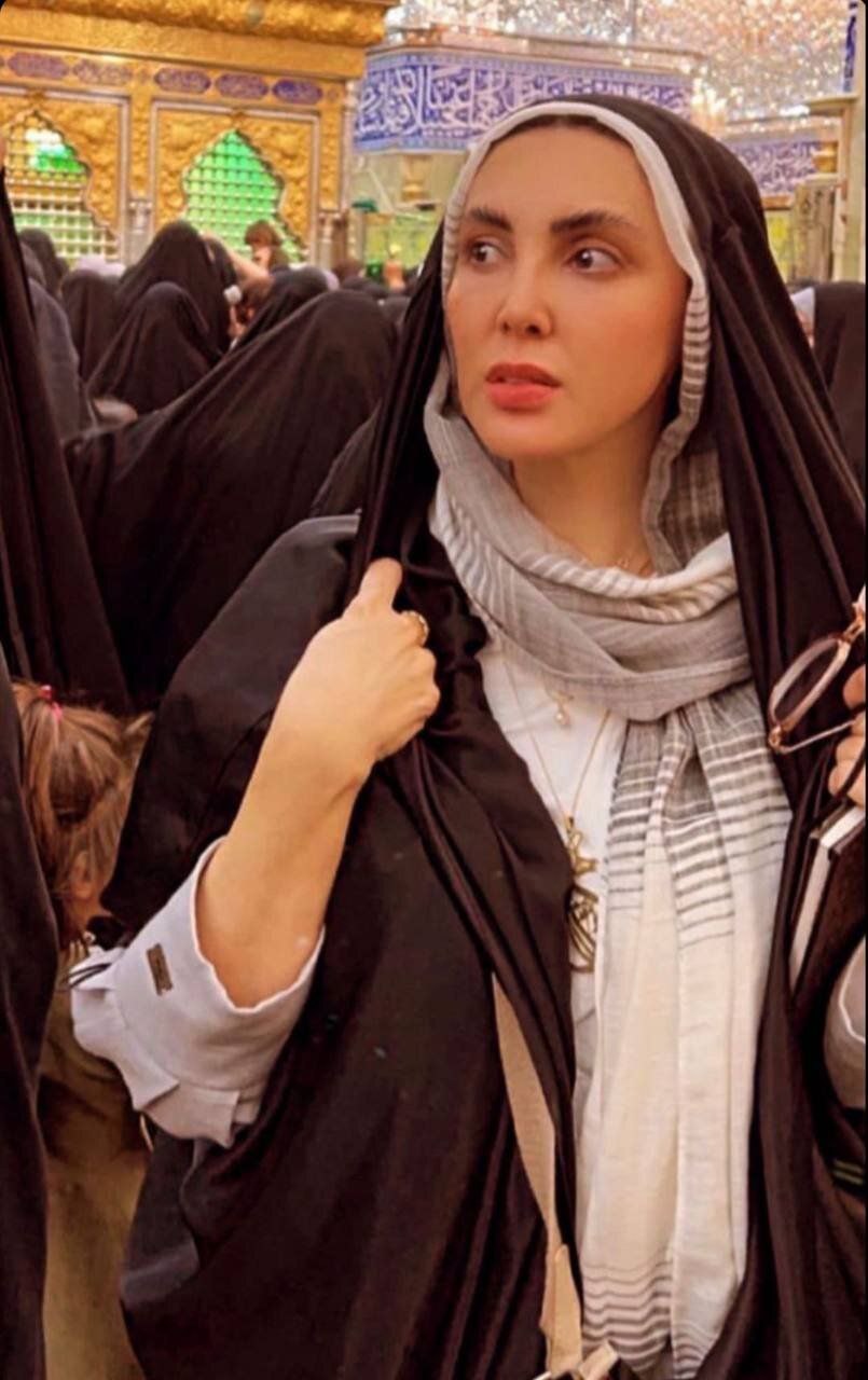پوشش جدید لیلا بلوکات با چادر عربی در کربلا + عکس