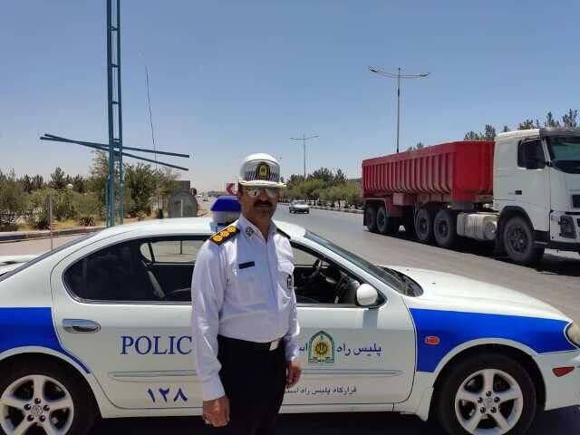 توزیع دو تن تخمه برای جلوگیری از خواب‌آلودگی رانندگان برون‌شهری یزد