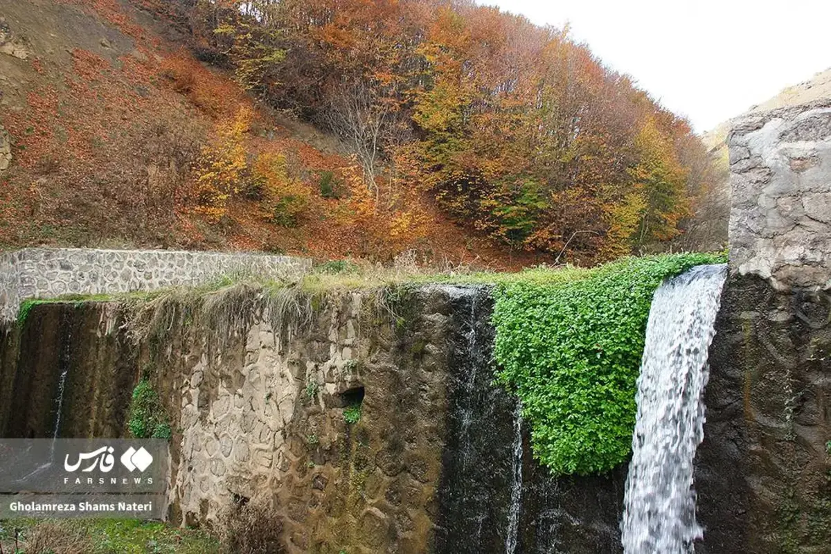 رقص پاییز با رنگ‌های خیال‌انگیز در دل کوهستان چالوس