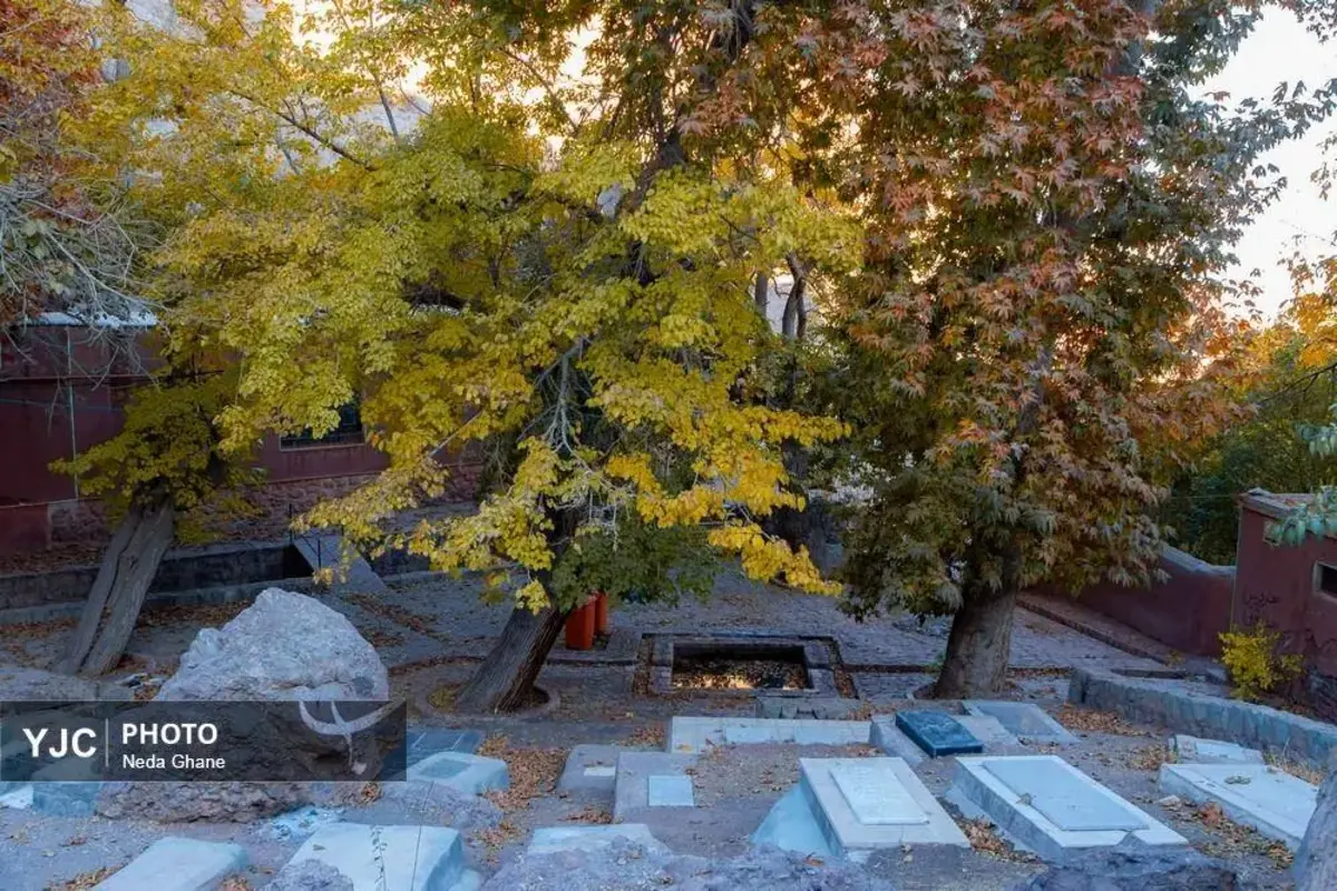 پاییز ابیانه جشن رنگ‌ها در روستای سرخ