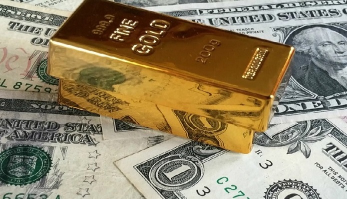 کاهش قیمت دلار و طلا