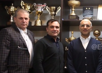 مخالفت با استعفای منزوی از هیئت مدیره استقلال استعفای منزوی