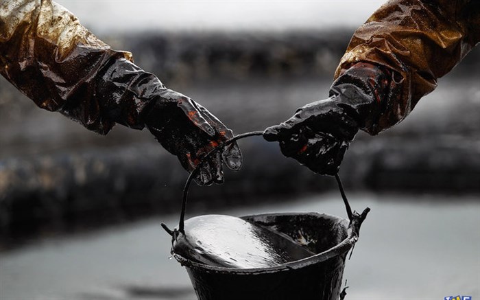 نفت ۲۰۰ دلاری با بروز تنش در خاورمیانه