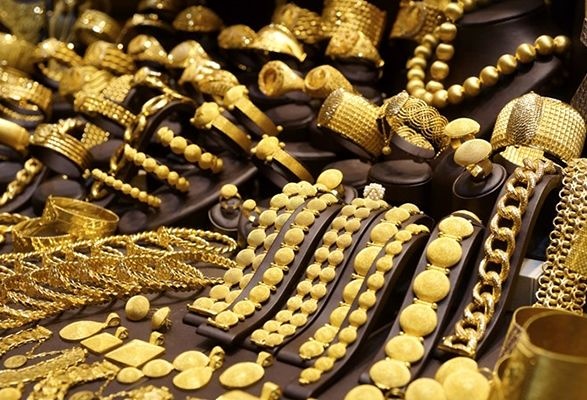 قیمت طلا و قیمت سکه امروز پنج شنبه 10 بهمن 98 +جدول