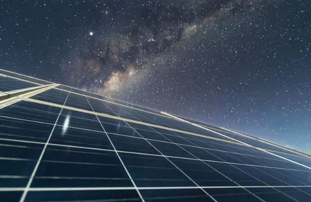 سلول خورشیدی معکوس؛ فناوری فتوولتائیک جدید در طول شب هم برق تولید خواهد کرد