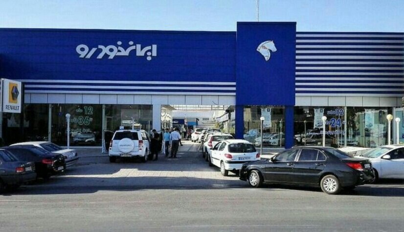 اولویت ایران خودرو استفاده از توان داخلی در خطوط تولید است