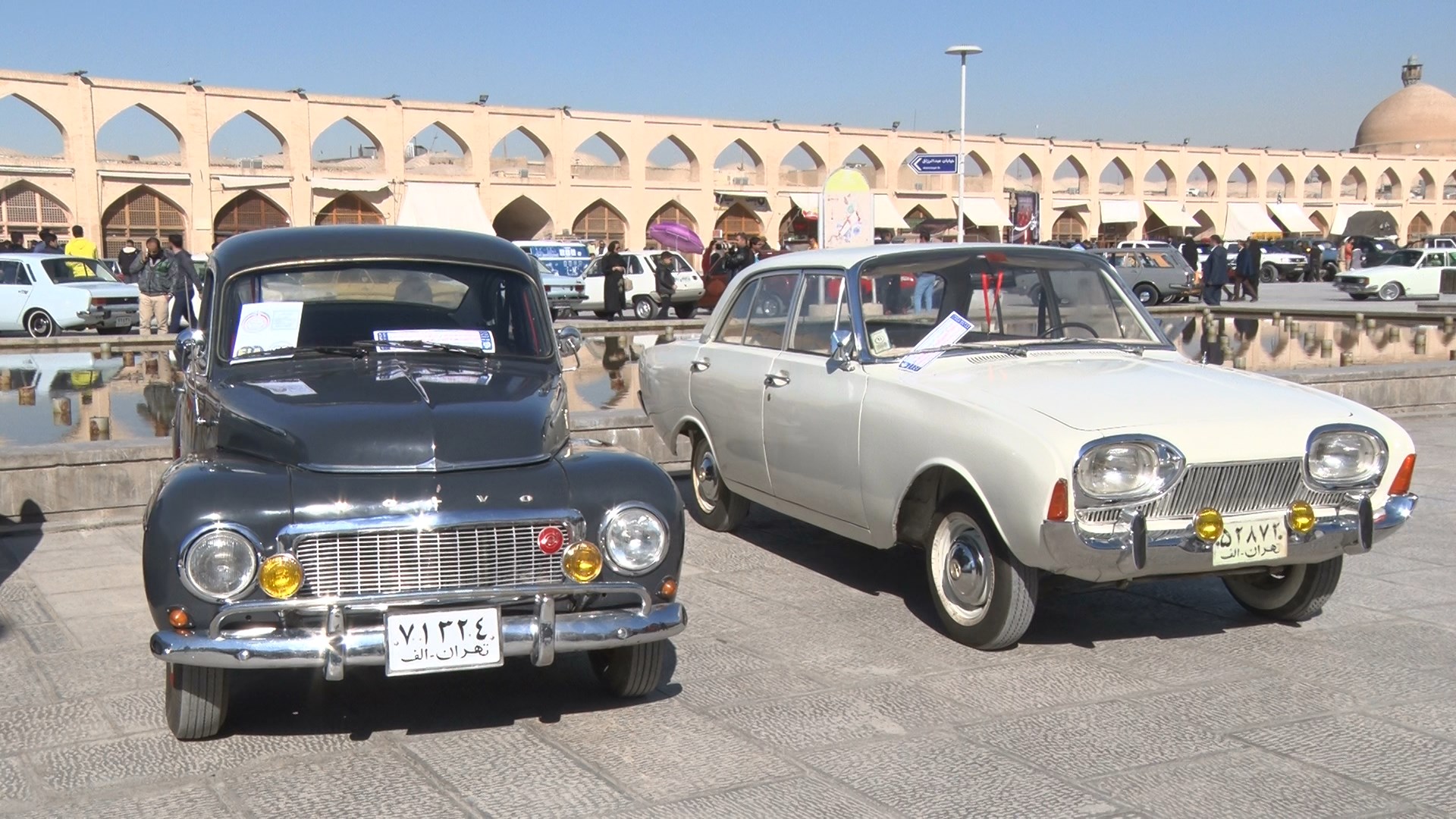 همایش خودرو‌های تاریخی و کلاسیک در اصفهان