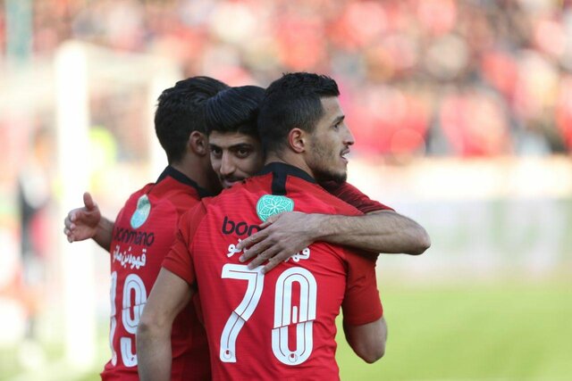  پرسپولیس مقابل تراکتور 