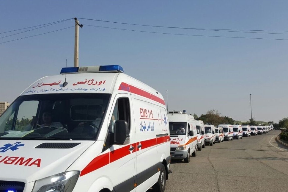 تحویل آمبولانس به وزارت بهداشت