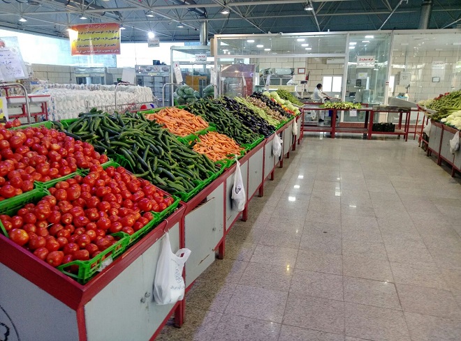 قیمت پیاز و گوجه‌فرنگی 