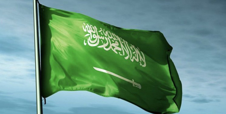 عربستان سفر عمره به این کشور را متوقف می‌کند