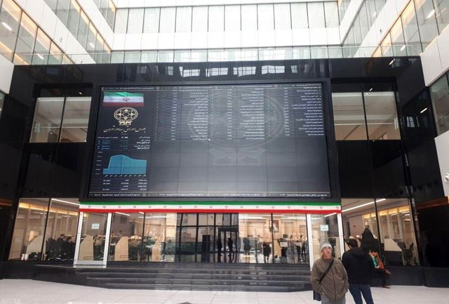 بورس در انتظار تعیین تکلیف بودجه ۱۴۰۰ بورس