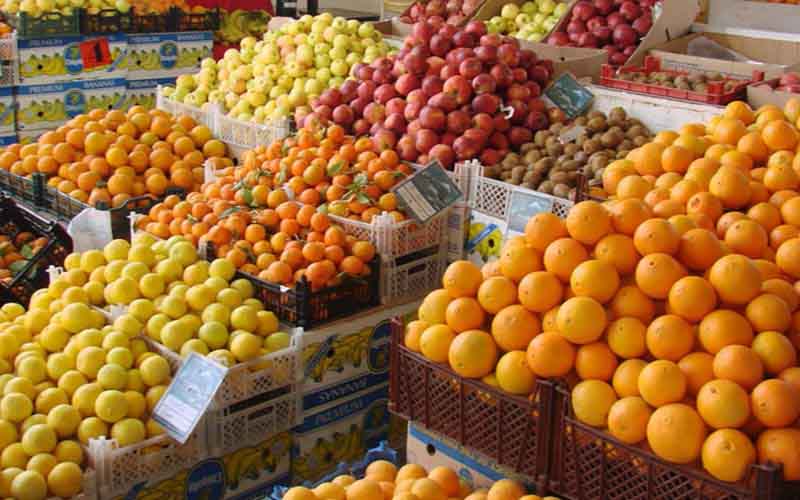 تامین میوه برای تنظیم بازار شب عید