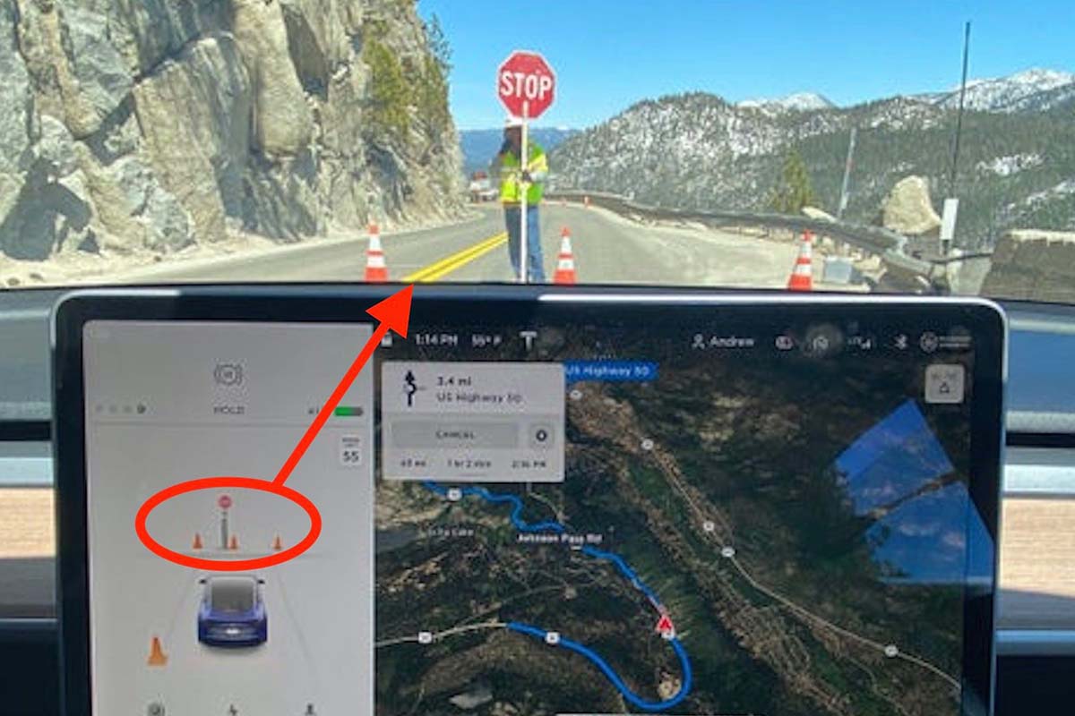 تسلا قابلیت تشخیص تابلوی ایست و چراغ راهنمایی را به سیستم ناوبری خودکار خود افزود