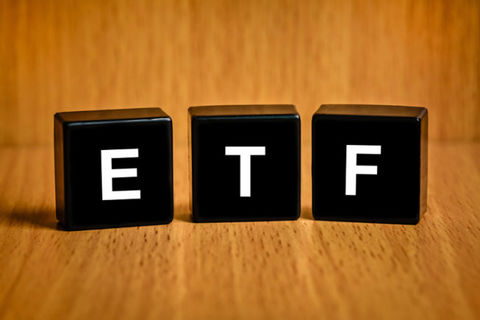 خرید واحد‌های صندوق قابل معامله (ETF) از بامداد ۱۴ اردیبهشت