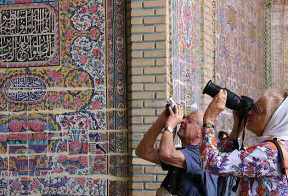 خسارت کرونا به گردشگری ایران