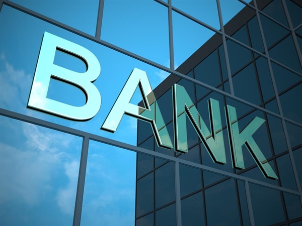سپرده‌های بانکی کم نشده‌اند