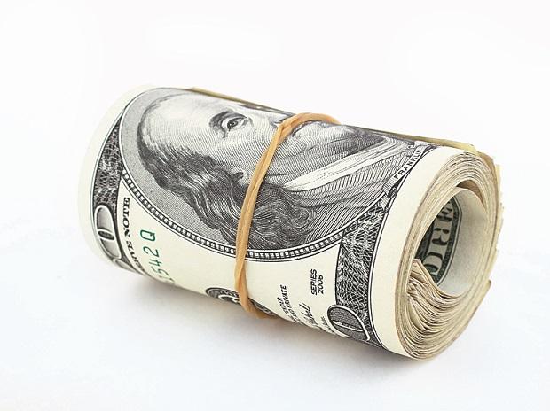 افت تدریجی نرخ دلار در کانال ۱۸ هزار تومانی