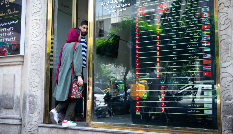 شوکی بزرگ بازار ارز در راه است؟/ ادعای عجیب درباره مذاکره ایران و آمریکا