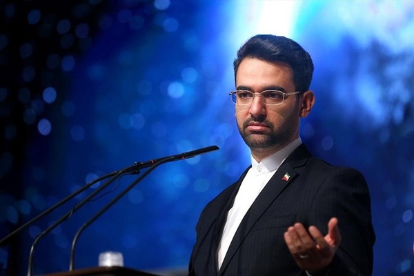 صحبت های آذری جهرمی درمورد اینترنت ملی