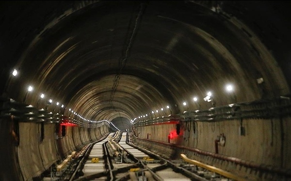 ریزش تونل متروی تهران