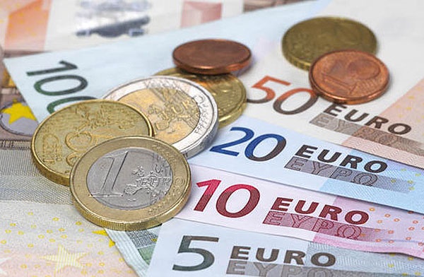 یورو و سنت