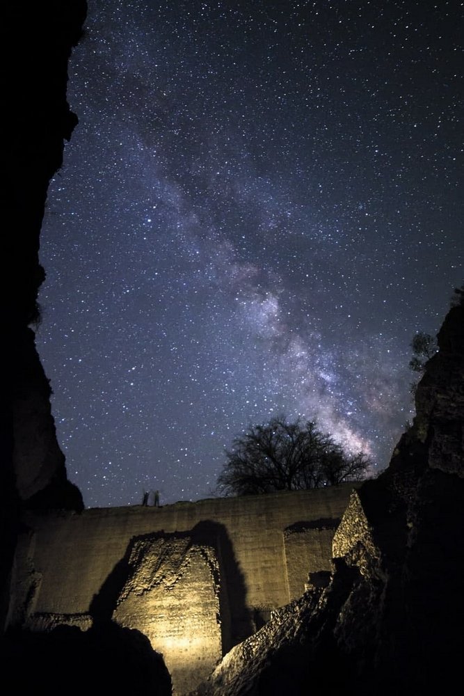 نگارخانه اُ به یاد افتادگان
جواد آب افکن