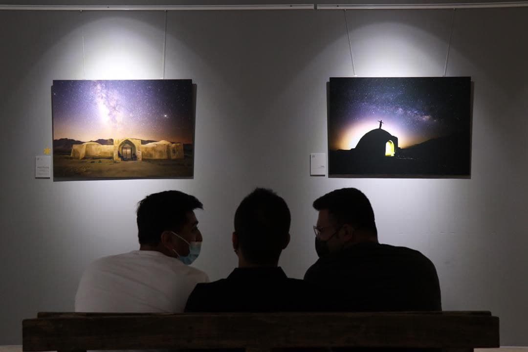 نگارخانه «اٌ» 
هادی افشار