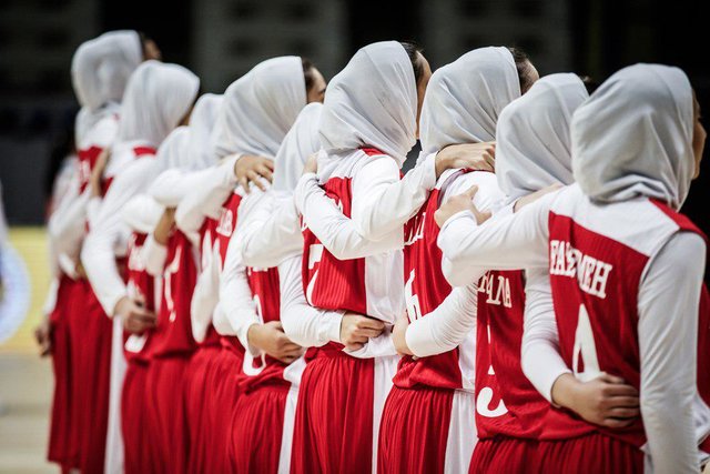 واکنش حقوقی ایران به منع حجاب در مسابقات ورزشی