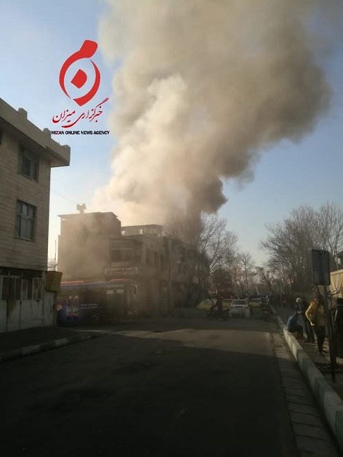 آتش‌سوزی دلهره‌آور در حوالی میدان راه‌آهن تهران 