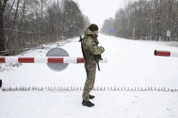 شنیده شدن صدای چند انفجار در شرق اوکراین
