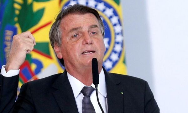 رئیس جمهور برزیل، زلنسکی را مسخره کرد