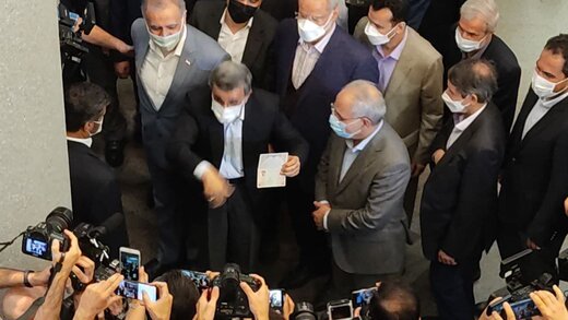 محمود احمدی نژاد  کاندیدای 1400