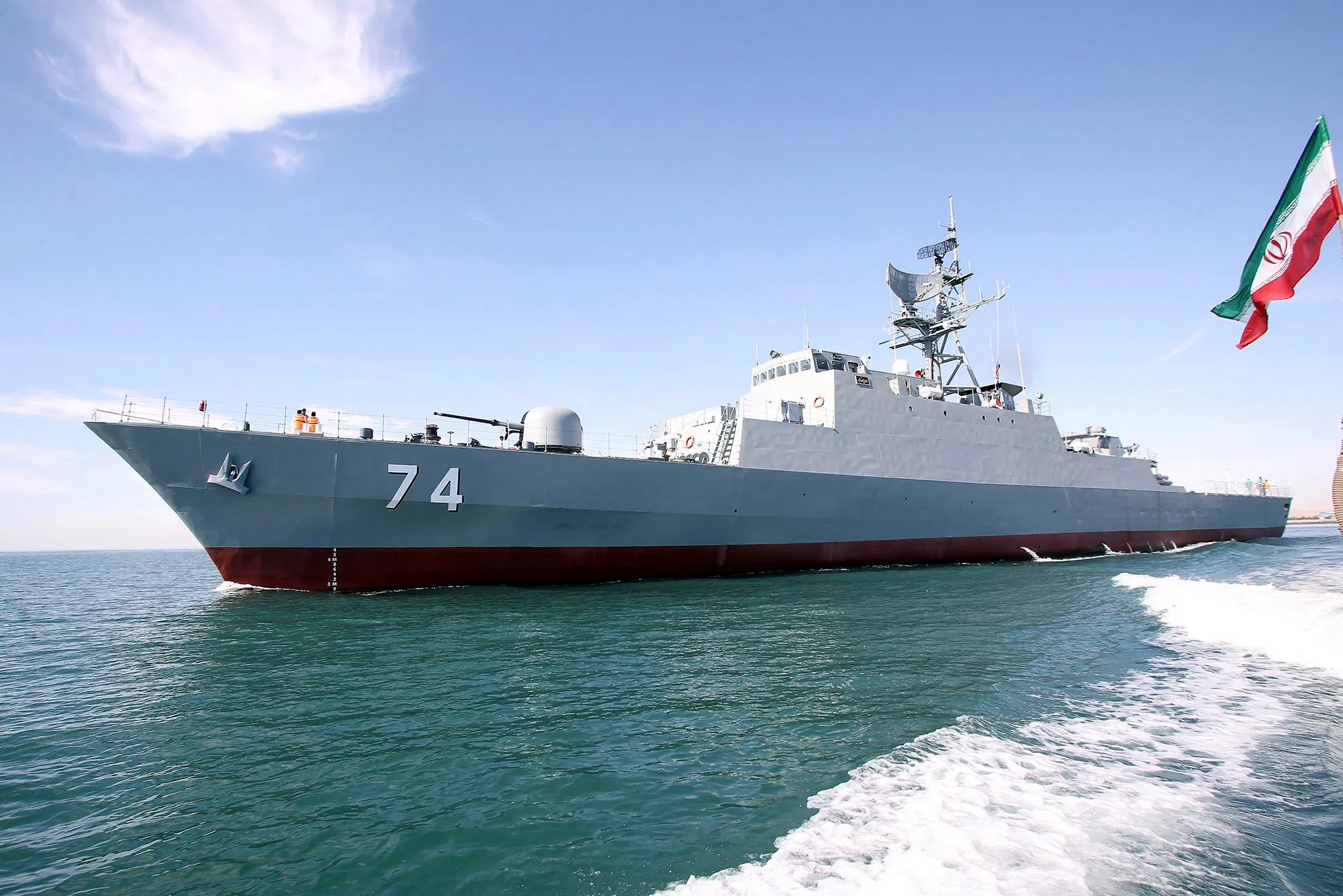 دو کشتی نیروی دریایی ایران