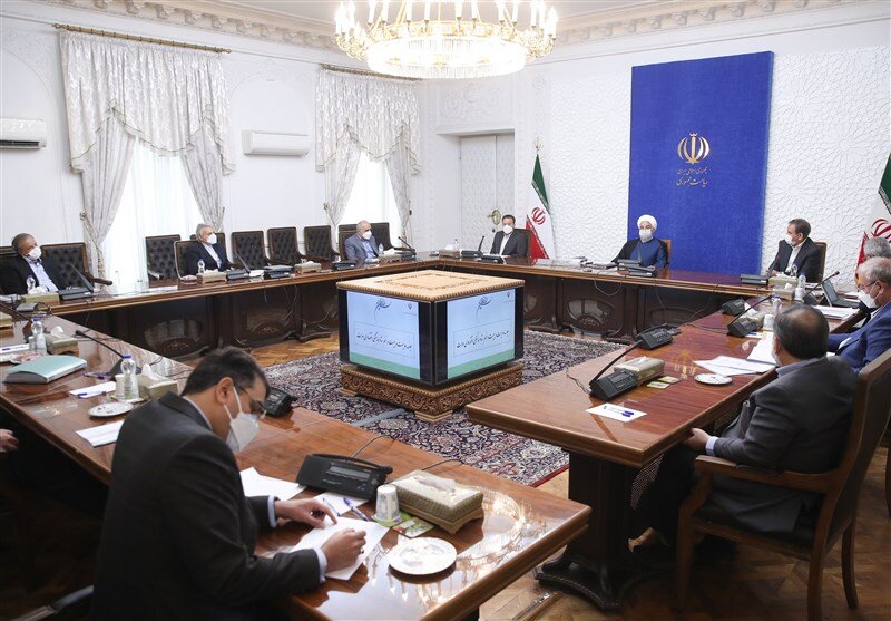 غیبت همتی در جلسه ستاد اقتصادی دولت به ریاست روحانی 
