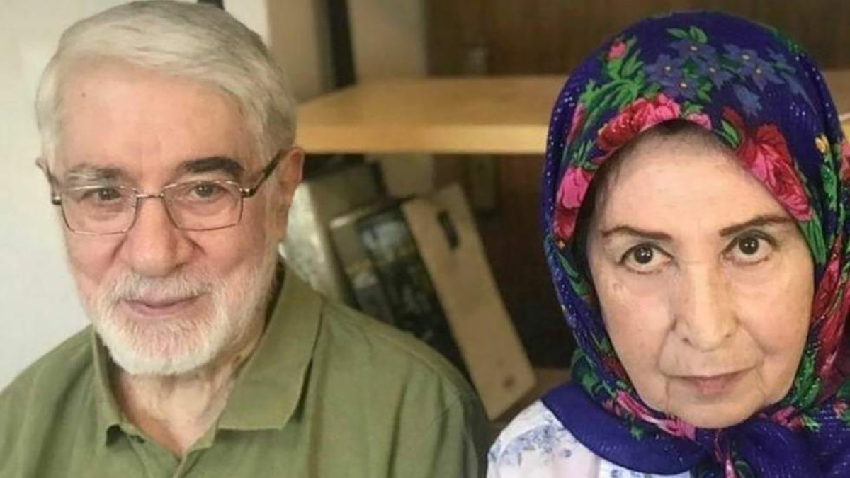 زهرا رهنورد و میرحسین موسوی عزادار شدند
