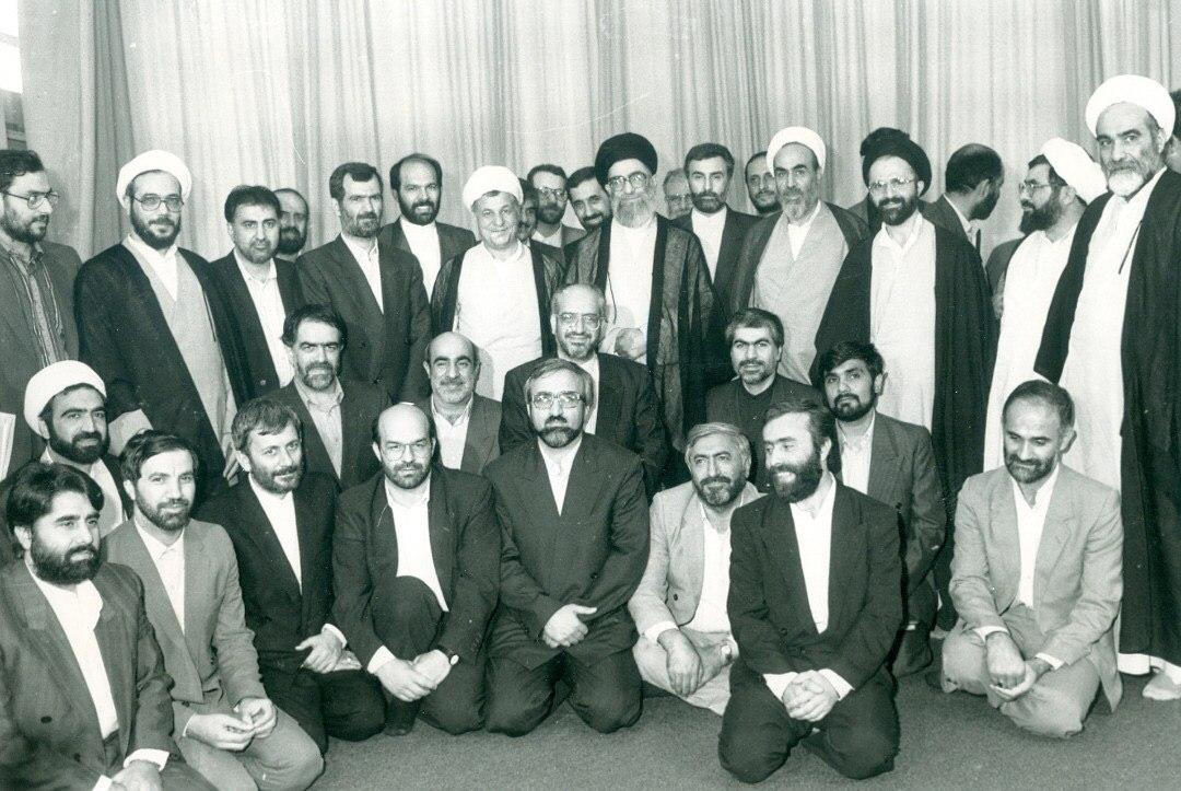 آخرین عکس یادگاری از دولت اول هاشمی رفسنجانی
