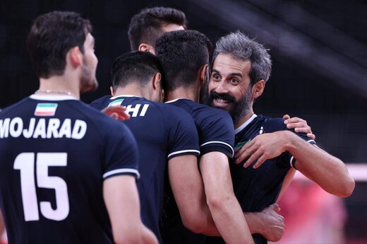 جشتیم ملی والیبال ایران بعد از پیروزی مقابل لهستان 