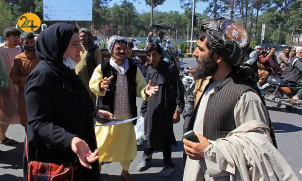 اعتراض زنان افغانستان به طالبان/ طالب‌ها حقوق زنان را به رسمیت می‌شمارند؟