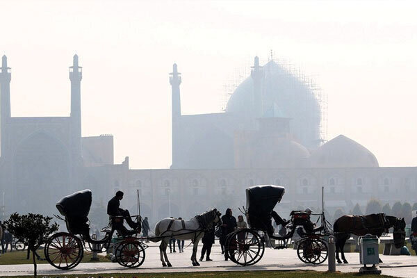 وضعیت آلودگی اصفهان قرمز شد