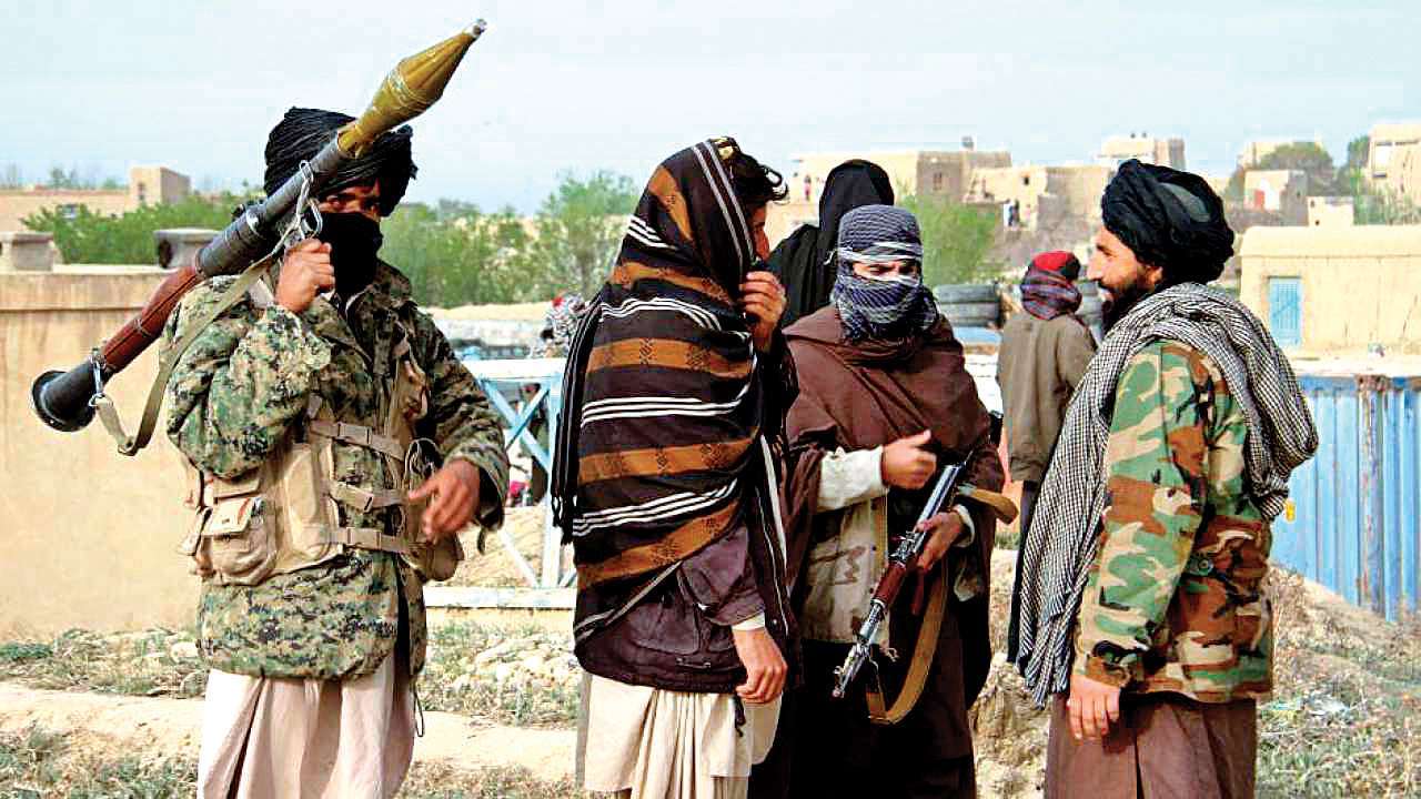 طالبان اداره افغانستان را به شورای ۱۲ نفره رهبری می‌سپارد+ اسامی شورای رهبری