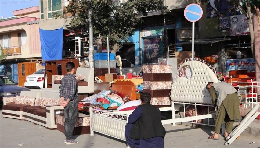 بازار داغ فروش لوام منزل به دلیل فقر و بیکاری در افغانستان