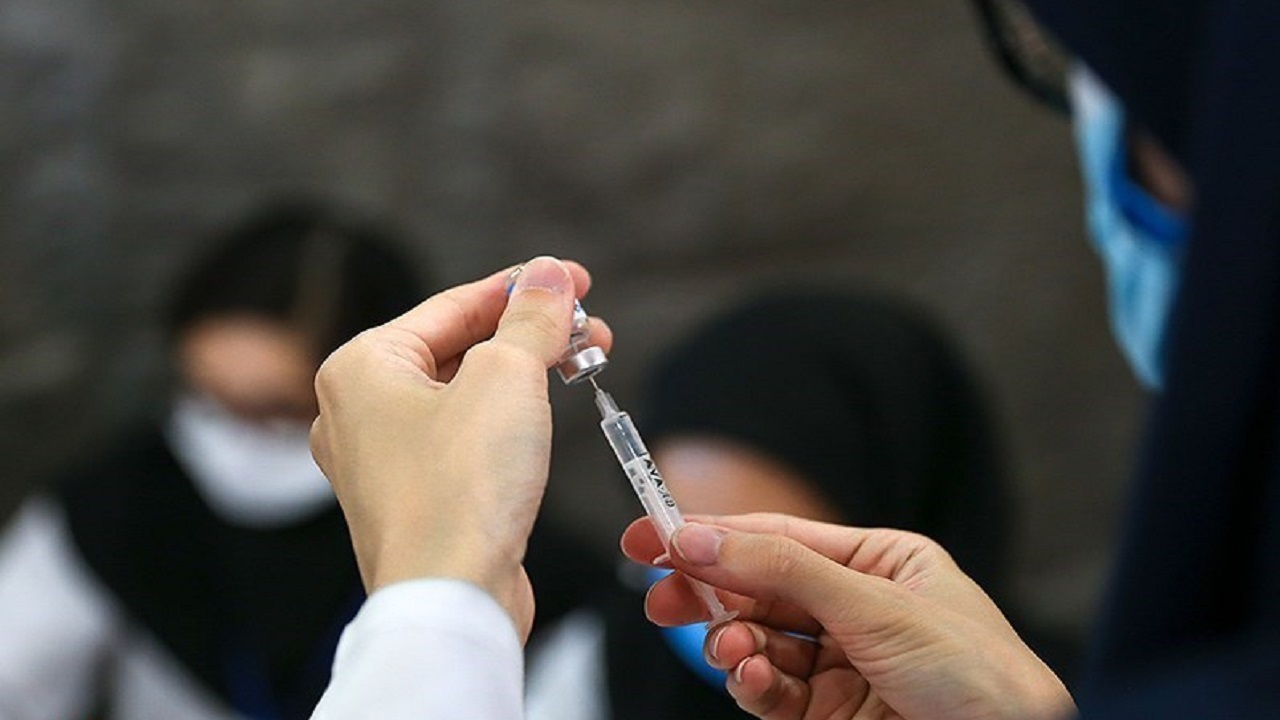شرط واکسیناسیون والدین