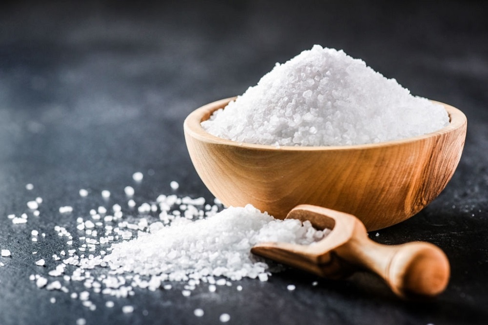 ۴ خطر مرگبار نمک برای سلامتی