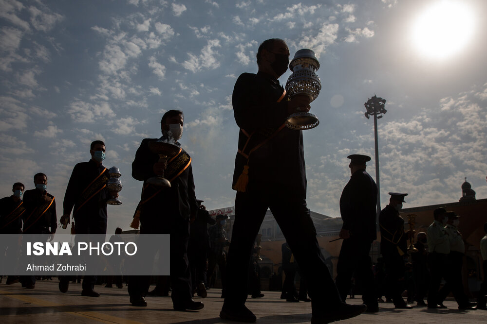 دسته عزاداری خادمان کریمه اهل بیت(ع) در سالروز شهادت امام رضا(ع)