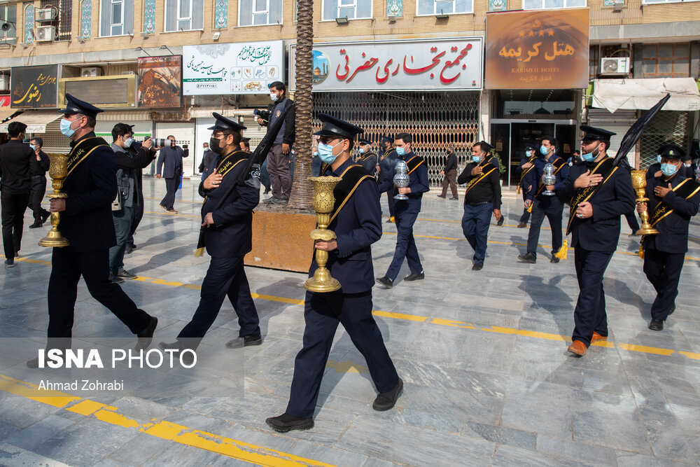 دسته عزاداری خادمان کریمه اهل بیت(ع) در سالروز شهادت امام رضا(ع)