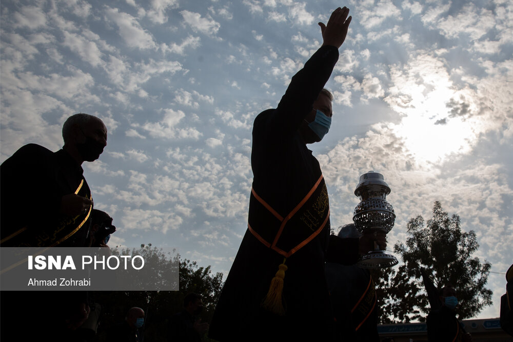 دسته عزاداری خادمان کریمه اهل بیت(ع) در سالروز شهادت امام رضا(ع)